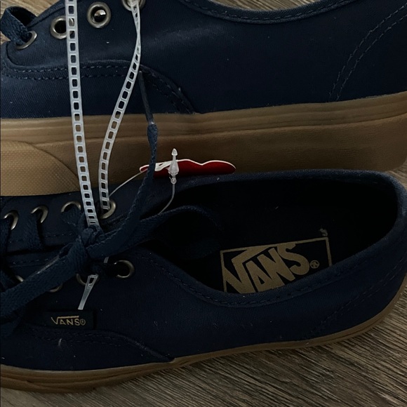 New Vans Unisex Authentic Trainers/Vans Men's Navy Canvas Sneakers with Gum Sole - Picture 6 of 12